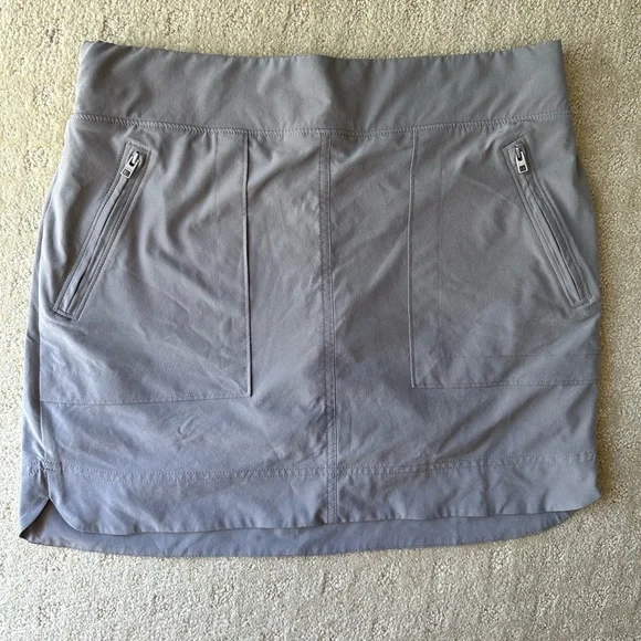 Athleta Skort EUC - Picture 2 of 6